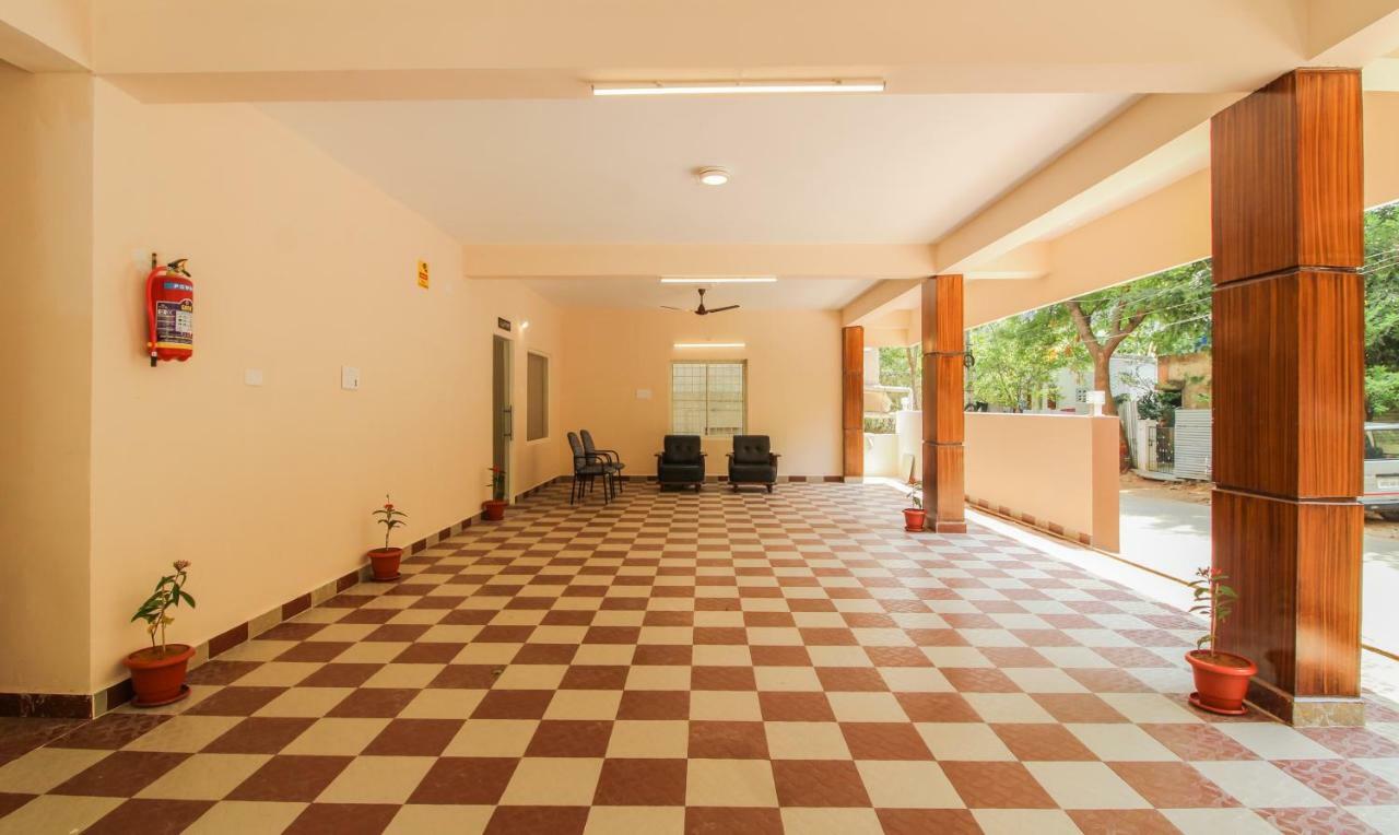 Itsy Hotels Riyas Grand Tirupati Exterior foto