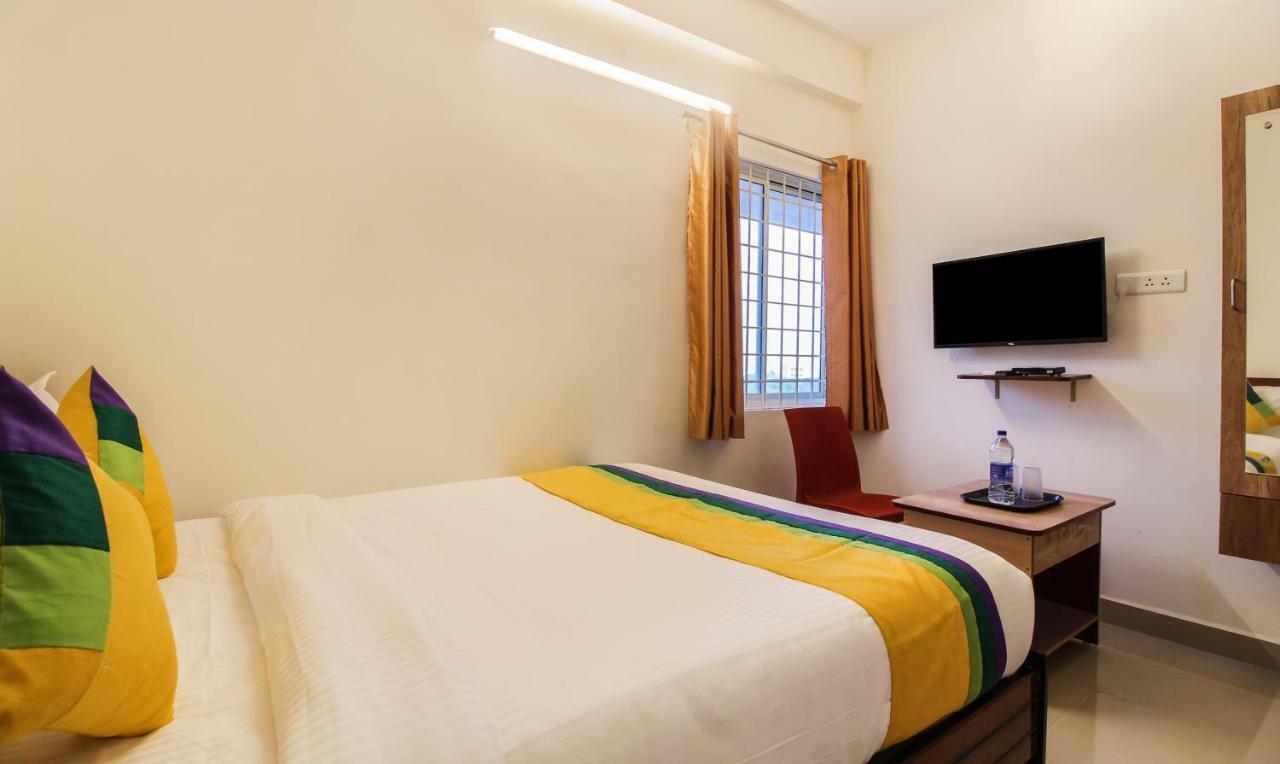 Itsy Hotels Riyas Grand Tirupati Exterior foto